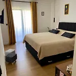 Portum Pensionat 3*