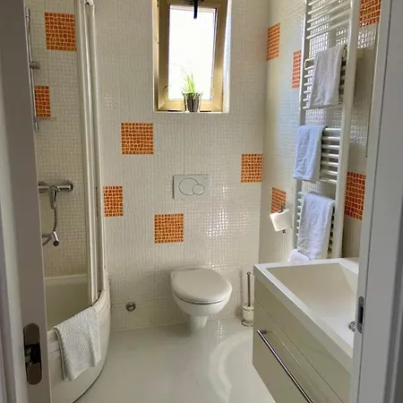 בית הארחה Portum