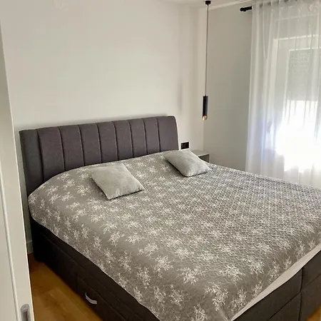 בית הארחה Portum