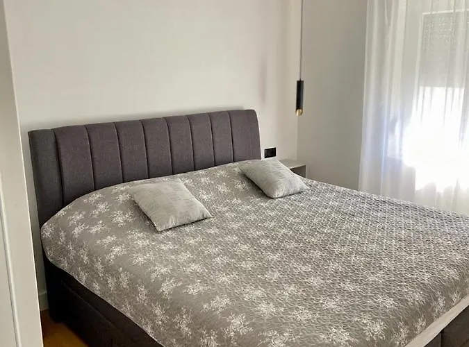 Πανσιόν Portum