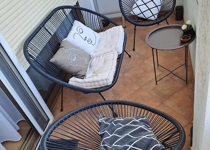 Πανσιόν Portum 3*